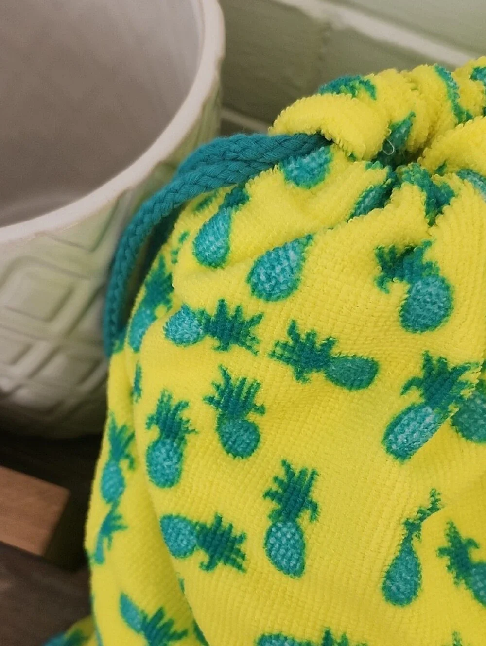 Pineapple Drawstring Backpack/beach Towel